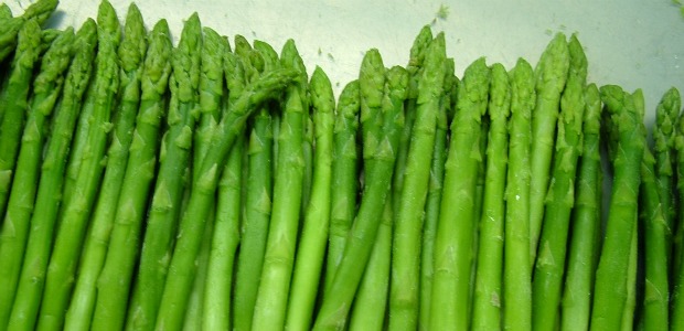 green-asparagus crudos 620300