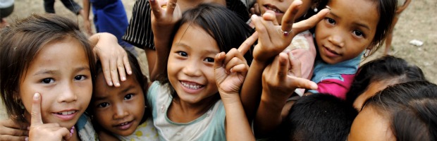 Laos kids 620-200